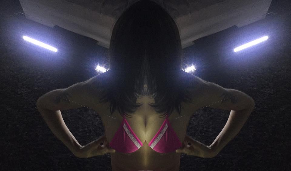  Fotografii scandaloase cu Oana Zăvoranu pe Facebook. Ce mesaj șocant a ținut să transmită viitorilor săi alegători 341011