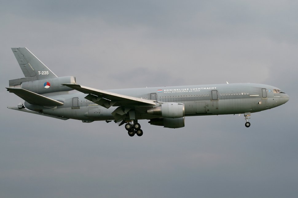NATO trimite un avion militar pentru a prelua o parte din răniţii în tragedia de la Colectiv