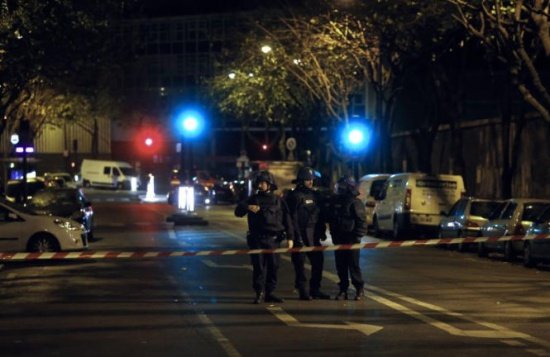 Mărturia unui jurnalist român care a trăit coșmarul de la Paris. &quot;Străzile sunt pustii încă de aseară. Teama s-a instaurat&quot;