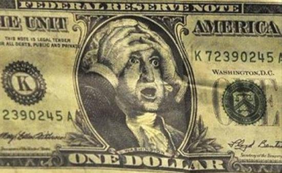 Dolarul, la un nou maxim istoric. Se apropie vertiginos de moneda euro