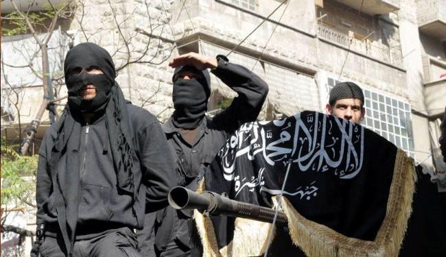 Călăii de la Statul Islamic au executat doi ostatici. Imaginile de la execuţie, postate în revista de casă a ISIS