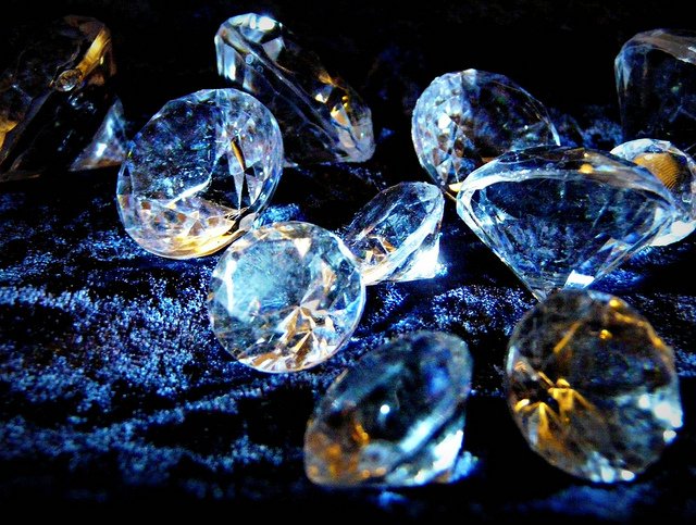 Diamant uriaş descoperit în Botswana. Uite cum arată piatra de 1.111 de karate!