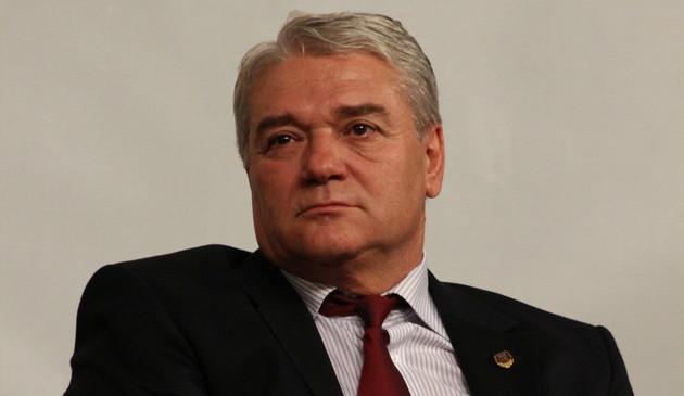 Gest șocant al unui senator în Parlamentul României 343717