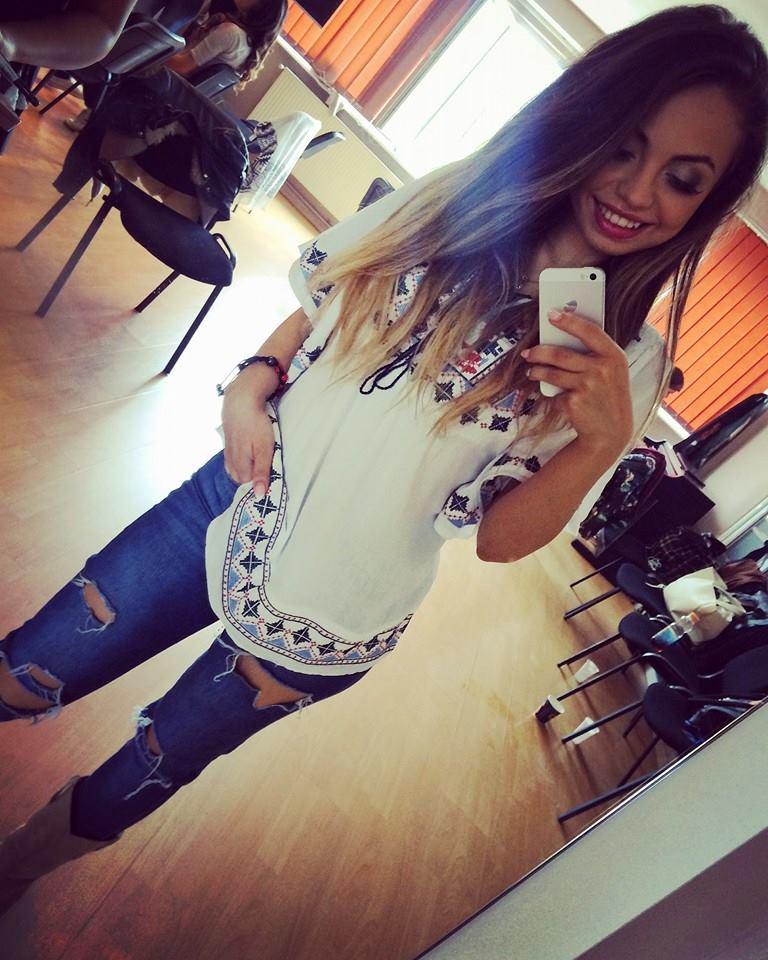 Tânăra care l-a lăsat cu gura cascată pe Ștefan Bănică Jr la X FACTOR. Cât de frumoasă e 344006