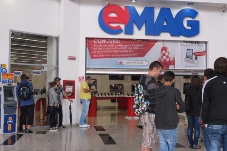 Câți bani au lăsat românii de Black Friday la eMAG. A fost o zi istorică