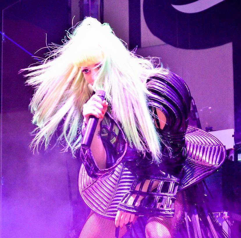 Delia, maestra schimbărilor de look. De data aceasta a revenit la o opțiune mai veche 344450