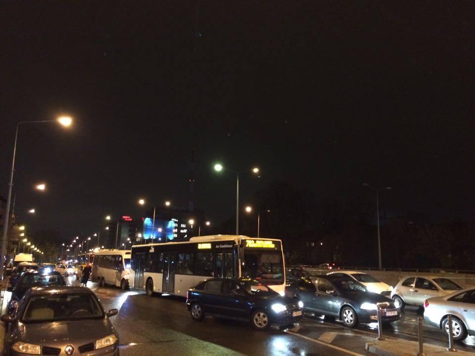 Accident la ieşirea din Capitală. Trafic extrem de aglomerat pe DN1 344697