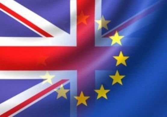 Britanicii doresc ieşirea ţării lor din UE după atentatele de la Paris