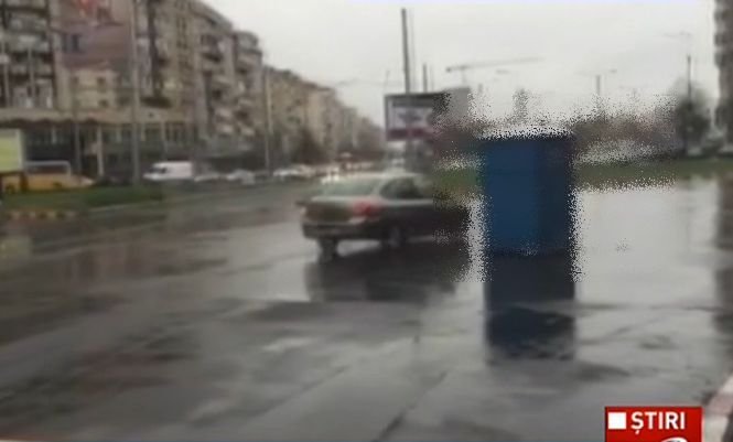 Imagini halucinante. Șoferii din Ploiești au avut parte de o surpriză de proporții. Ce se afla în mijlocul intersecției
