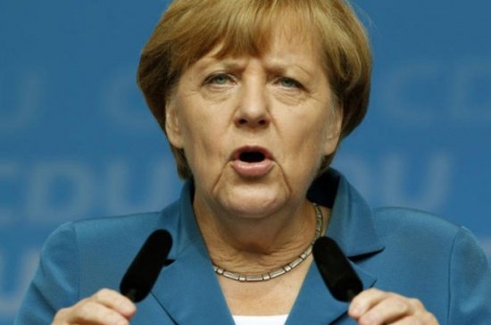 Un partid din Germania cere demisia Angelei Merkel, din cauza politicii privind refugiații