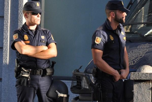Susținători ai Statului Islamic, arestați în Spania