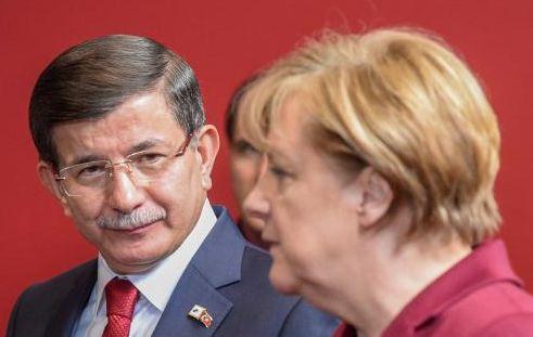 Premierul Turciei: Este o zi istorică, un nou început pentru aderarea Turciei la UE