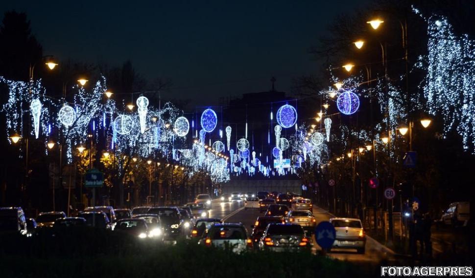 Atmosferă magică în Capitală. Cele 3 milioane de luminițe care împodobesc orașul au fost aprinse în această seară  GALERIE FOTO 346000