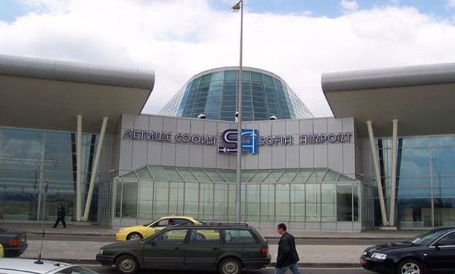Alertă cu bombă pe aeroportul din Sofia