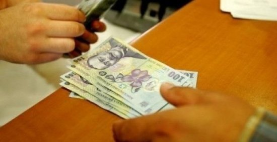 Ce se întâmplă cu salariile românilor în 2016