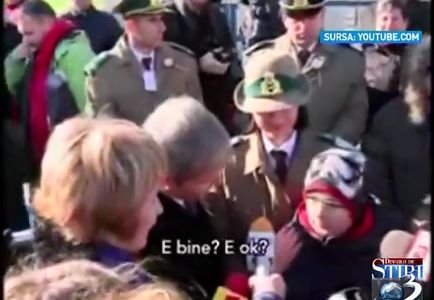 Dincolo de Ştiri: Cioloş, un gest sensibil sau un joc de imagine?