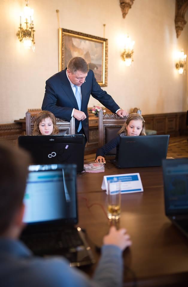 Reacția minunată a unui copil atunci când l-a văzut pe Klaus Iohannis 347130