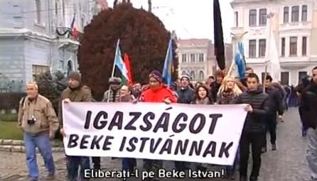 Susţinătorii lui Beke Istvan, miting la Târgu Secuiesc