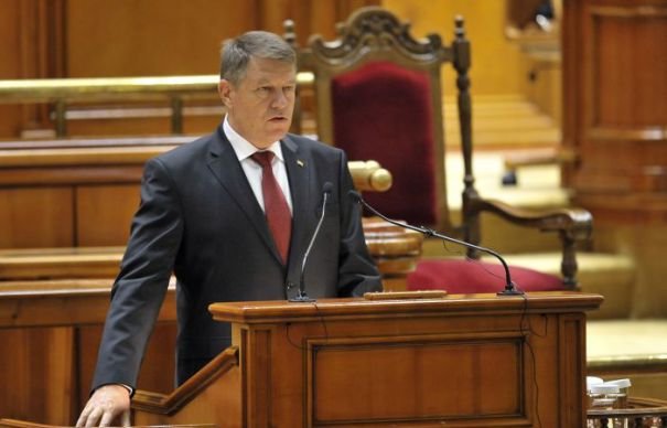 Președintele Iohannis vrea să se adreseze Parlamentului pe 16 decembrie, la împlinirea unui an de mandat 