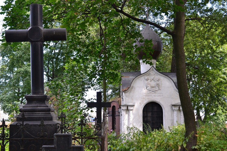 Moscova vrea să introducă wi-fi în cimitire