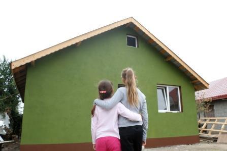 Primul Crăciun în casă nouă pentru premiantele din localitatea Fundulea, județul Călărași 349264