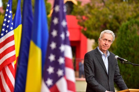 US Ambassador: Changes in Romania, brave