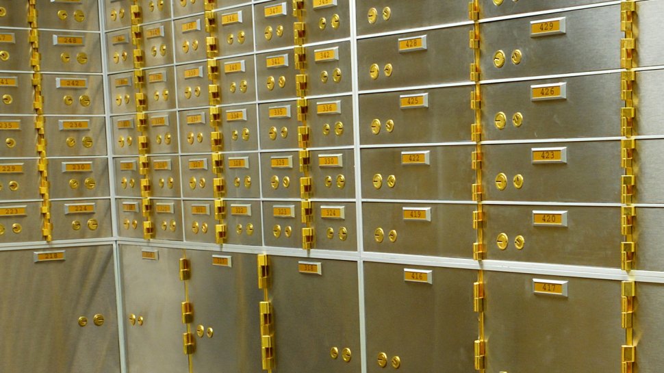 Români pe lista unor conturi bancare elvețiene inactive de 60 de ani