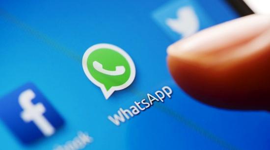 Teroriștii din Paris au pus la cale atentatele pe WhatsApp