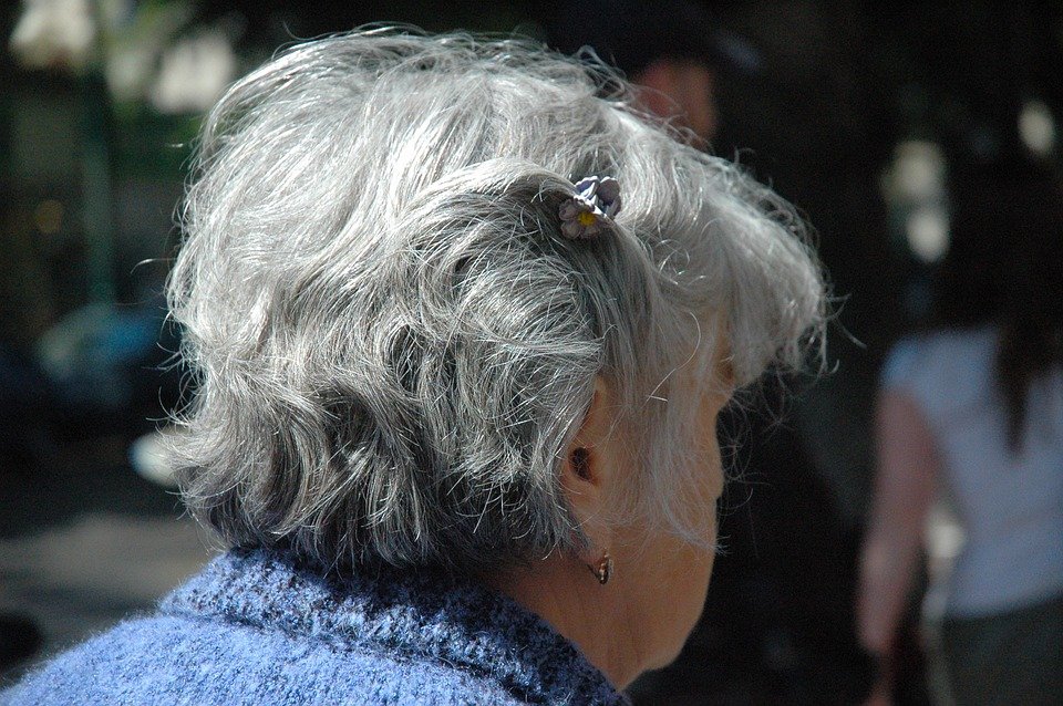 Bunicuță de 60 de ani, șefa etnobotanicelor din Botoşani