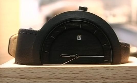 Produs în țara ta: Ceasuri din lemn, o afacere de succes 100% românească