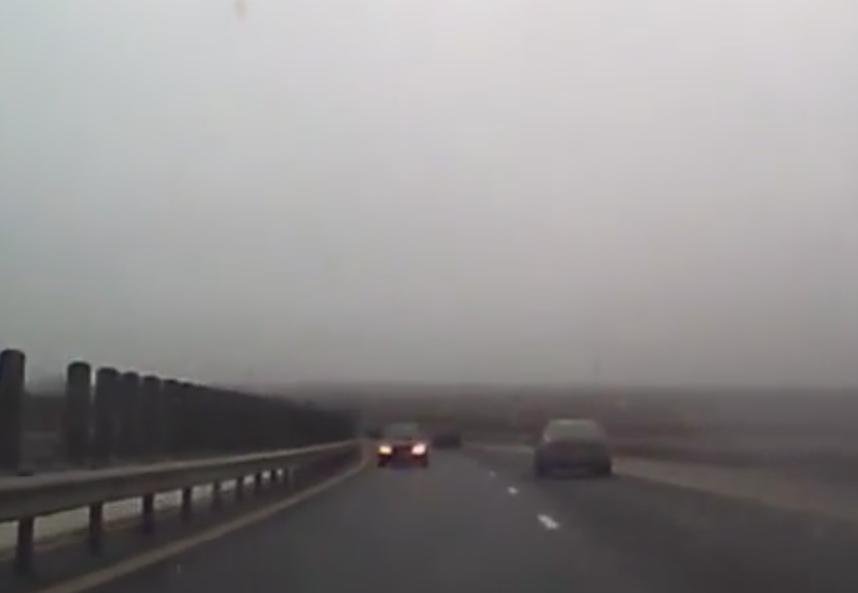 Incident şocant pe autostrada Sibiu - Orăştie. Un şofer circula pe contrasens - VIDEO 