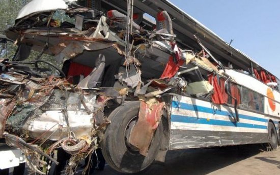 Autobuz incendiat în China. 17 pasageri au murit, autorul atacului a fost arestat