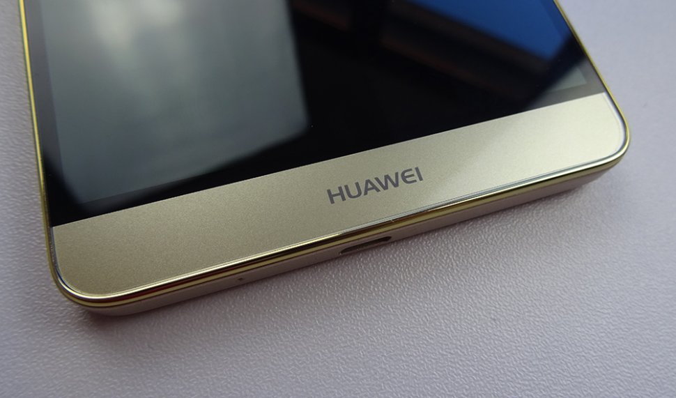 Huawei Mate 8 deschide balul! Primul smartphone de top lansat în 2016