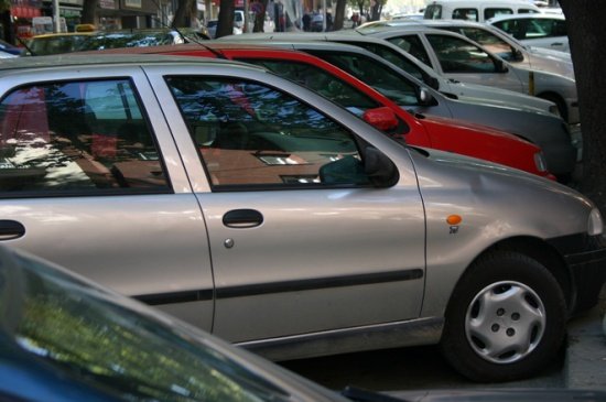 Cea mai scumpă parcare din Bucureşti s-a scumpit din nou. Record de preț pe oră