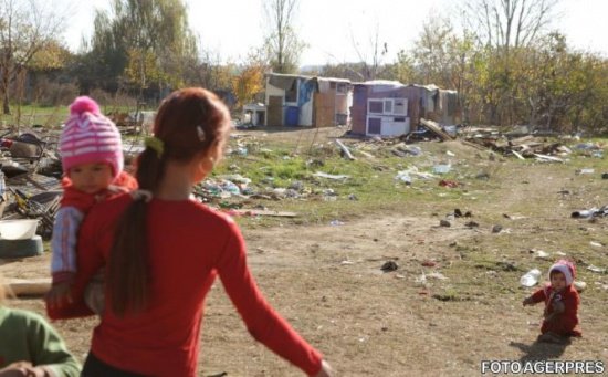 Abuzurile poliției asupra romilor aduc o nouă condamnare a României la CEDO