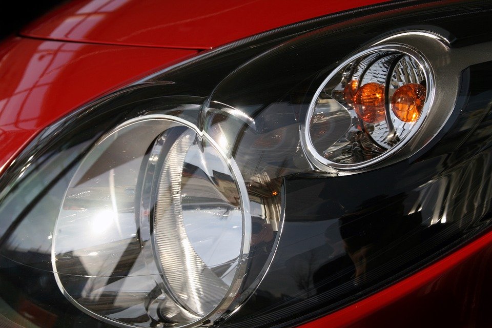Renault cheamă în service 15.000 de maşini, pentru verificări la motor