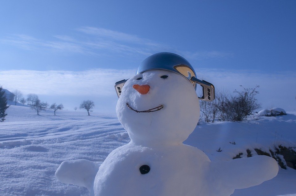 Cum să construieşti un om de zăpadă. Există o formulă ştiinţifică!