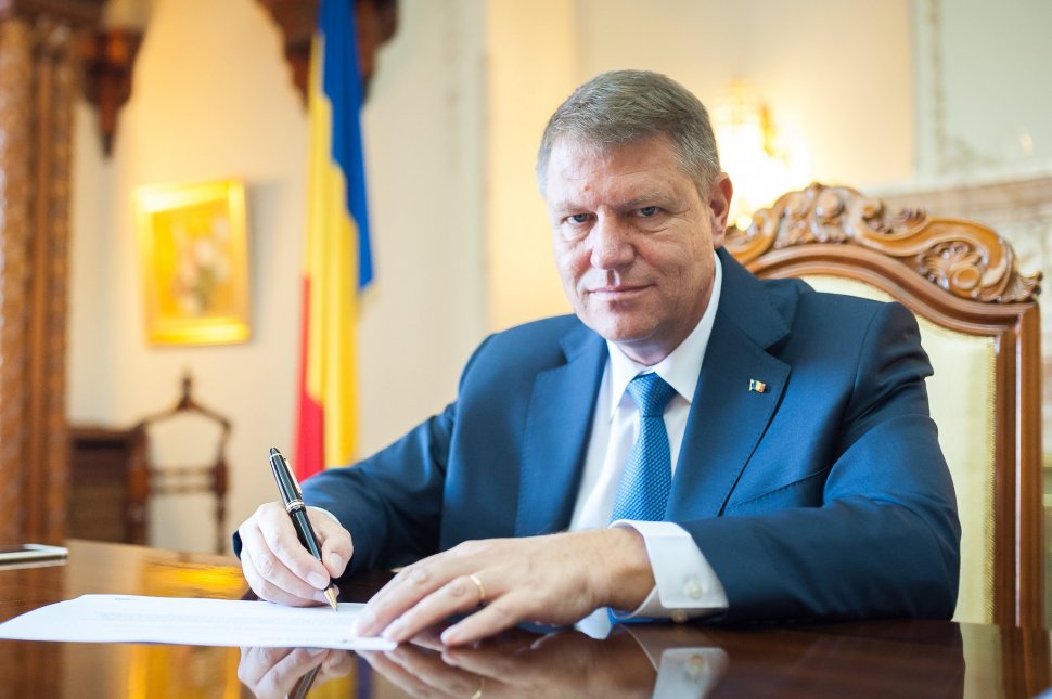 Demiteri în Ministerul de Interne. Klaus Iohannis a semnat decretele 