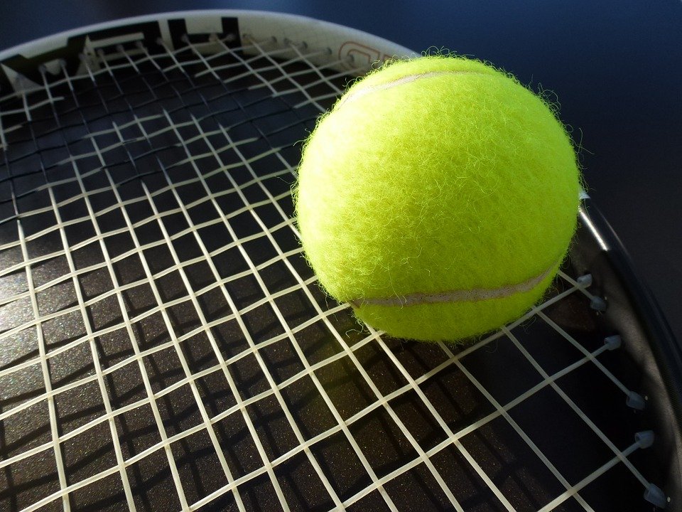 Noi dezvăluiri în scandalul secolului în tenis: Pariorii au plătit jucători pentru a obține informații confidențiale
