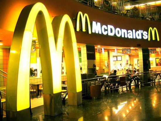 A fost numit restaurantul viitorului. Ce poți să mânânci și să bei în cel mai nou McDonald's