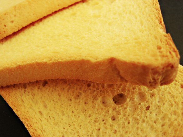 Ce se întâmplă dacă excluzi pâinea din alimentație. Efectele sunt suprinzătoare