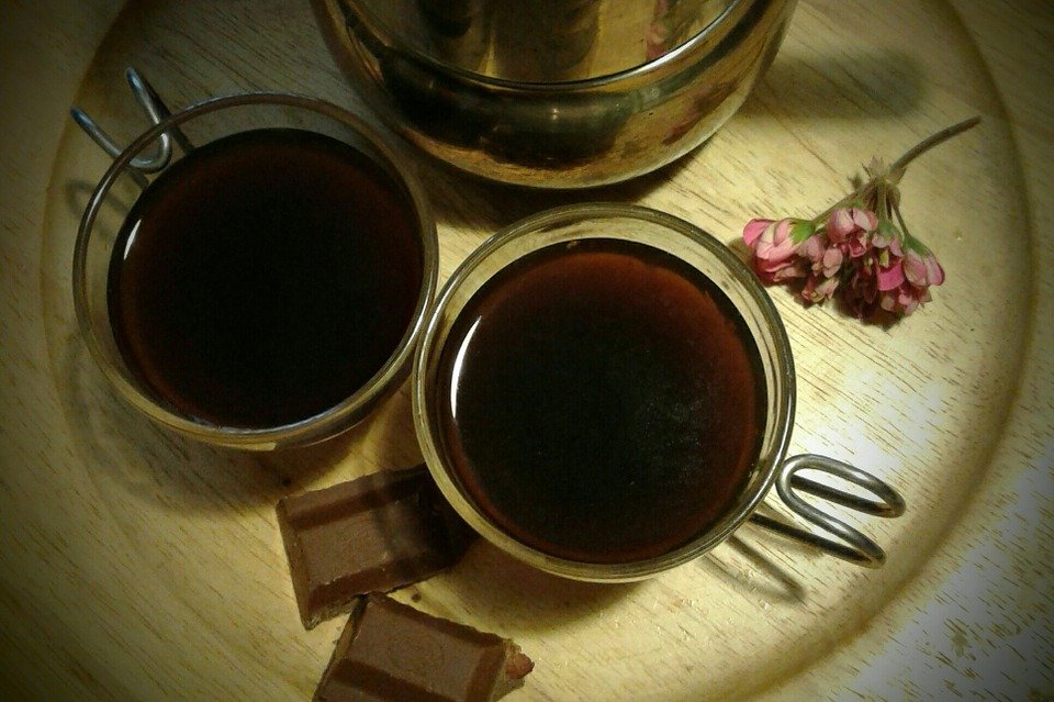 Iubești cafeaua și ciocolata? Atunci trebuie să citești asta