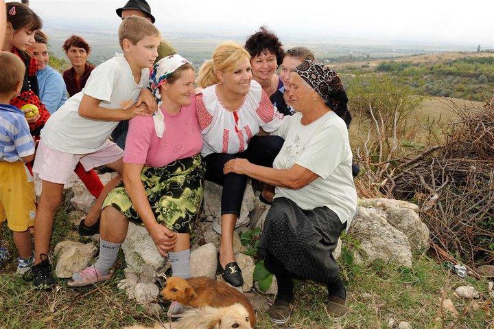 Fotografii de colecție. Cele mai penibile imagini cu Elena Udrea. Primele 50 și ceva... 359207