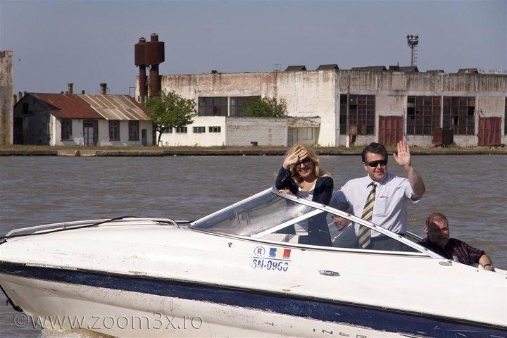 Fotografii de colecție. Cele mai penibile imagini cu Elena Udrea. Primele 50 și ceva... 359220