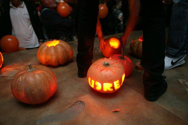 Fotografii de colecție. Cele mai penibile imagini cu Elena Udrea. Primele 50 și ceva... 359226