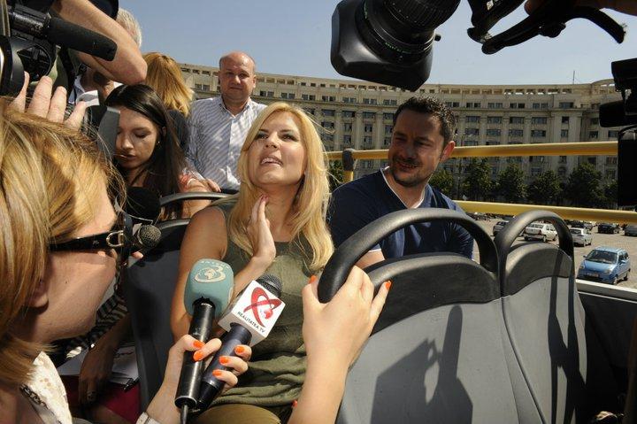 Fotografii de colecție. Cele mai penibile imagini cu Elena Udrea. Primele 50 și ceva... 359243