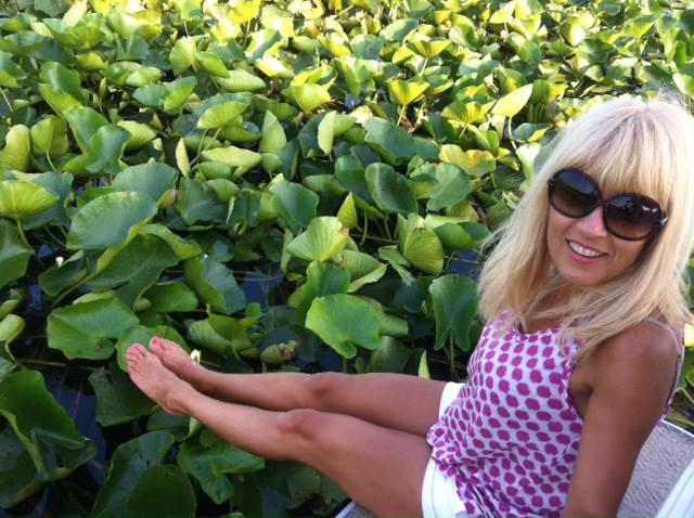 Fotografii de colecție. Cele mai penibile imagini cu Elena Udrea. Primele 50 și ceva... 359298