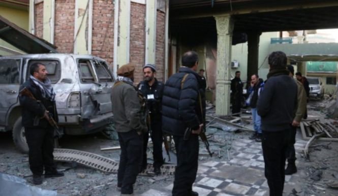 Atac sinucigaș la Kabul: Cel puţin o persoană a murit şi alte 11 au fost rănite