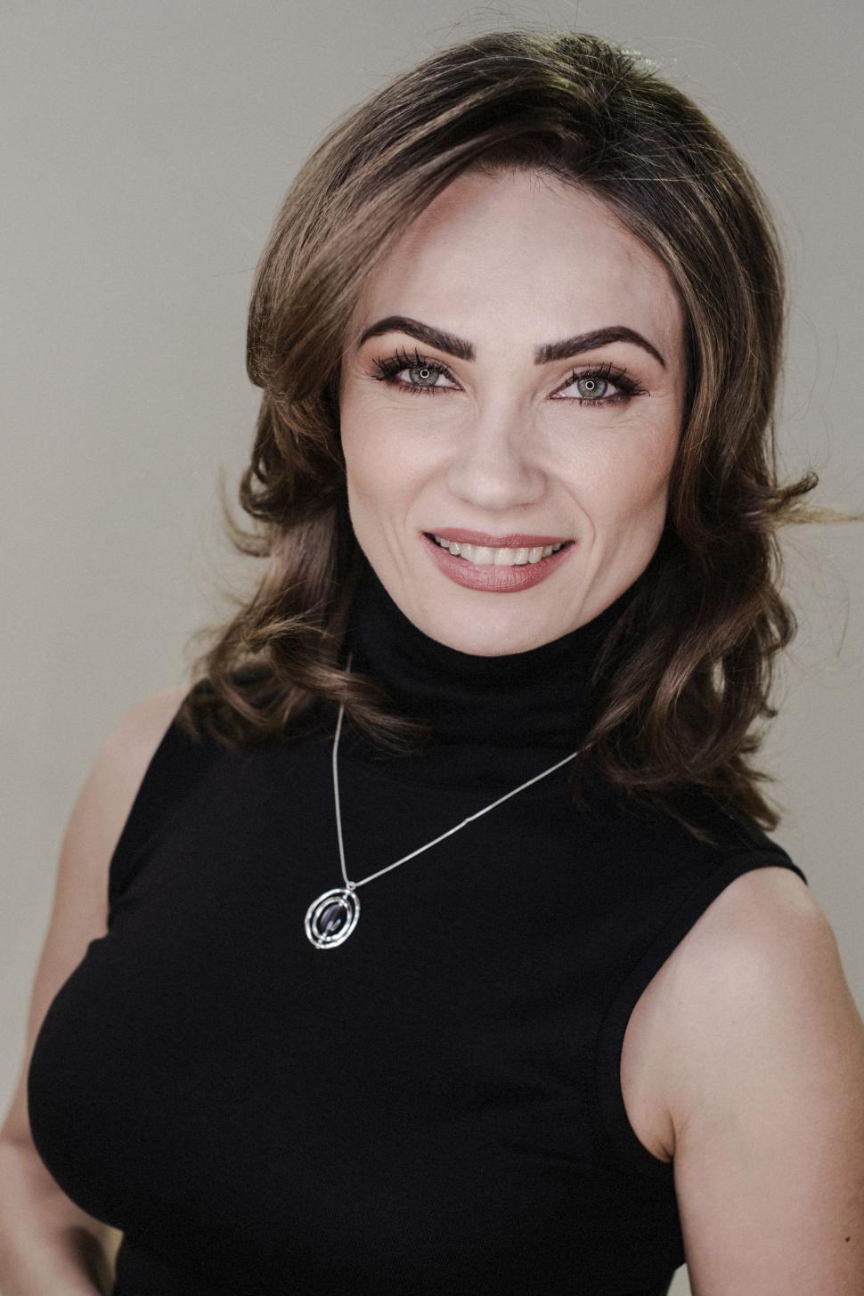 Din 8 martie, ai “Dreptul la fericire” la Happy Channel 360010