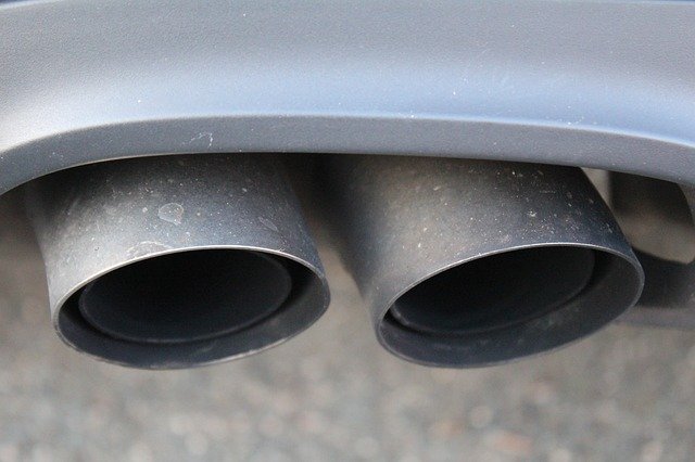 Orașul care interzice circulația mașinilor diesel